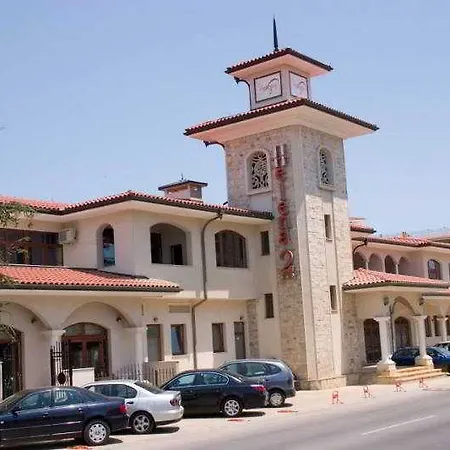 Hotel Selena Complex