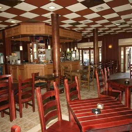Hotel Selena Complex 3*